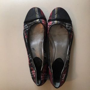 Coach flats